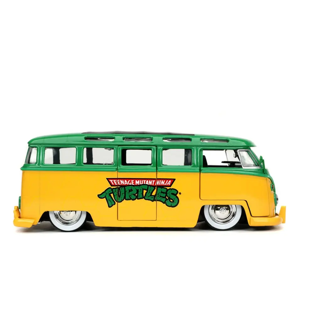 Teenage Mutant Ninja Turtles Hollywood Rides Diecast Model 1/24 1962 VW Bus with Leonardo Figur product photo