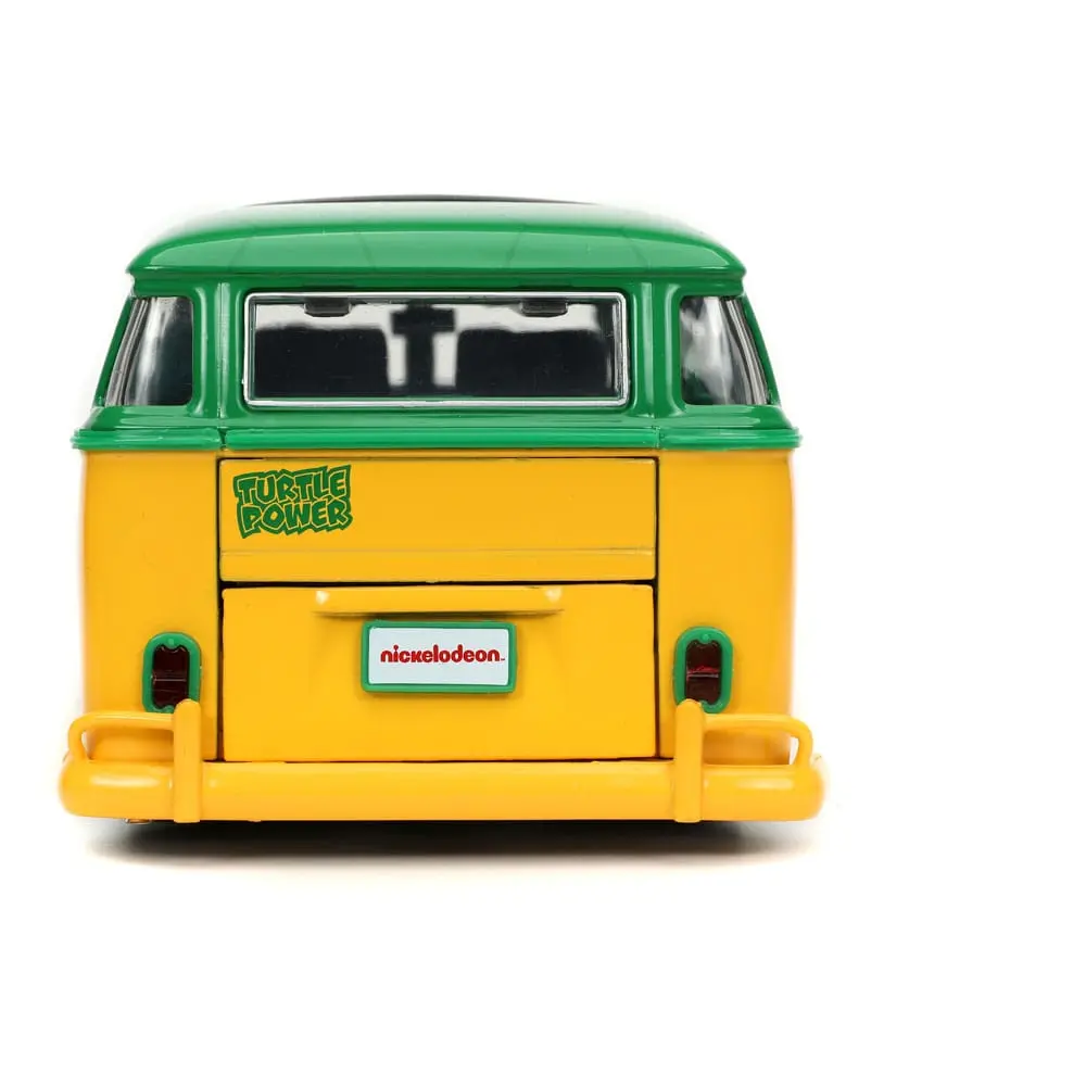 Teenage Mutant Ninja Turtles Hollywood Rides Diecast Model 1/24 1962 VW Bus with Leonardo Figur product photo