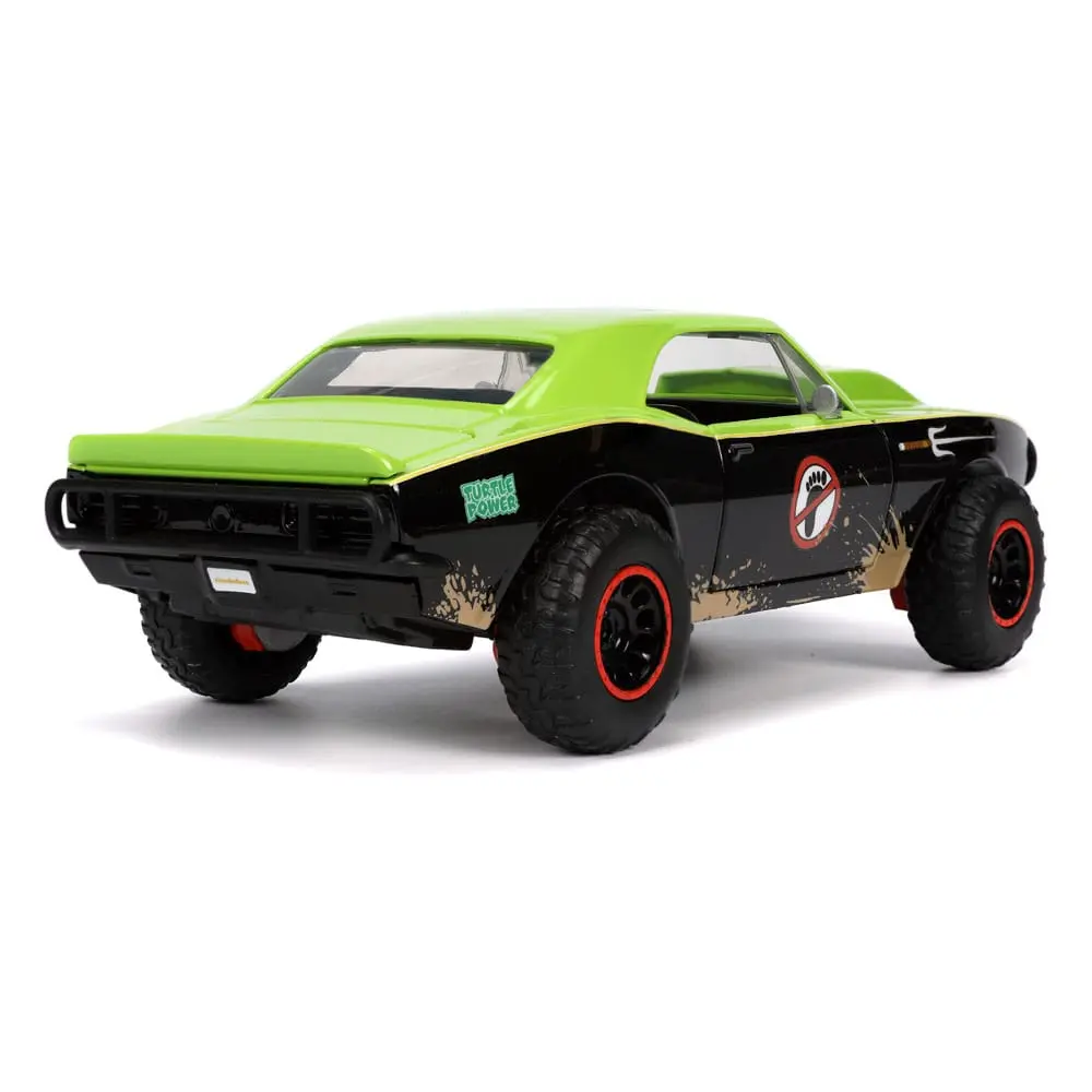 Teenage Mutant Ninja Turtles Hollywood Rides Diecast Model 1/24 1967 Chevrolet Camaro with Raphael Figur product photo
