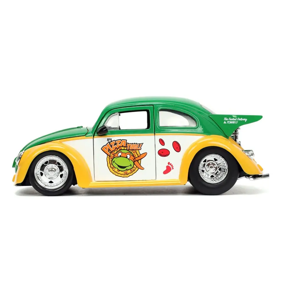 Teenage Mutant Ninja Turtles Hollywood Rides Diecast Model 1/24 VW Drag Beetle with Michelangelo Figur product photo