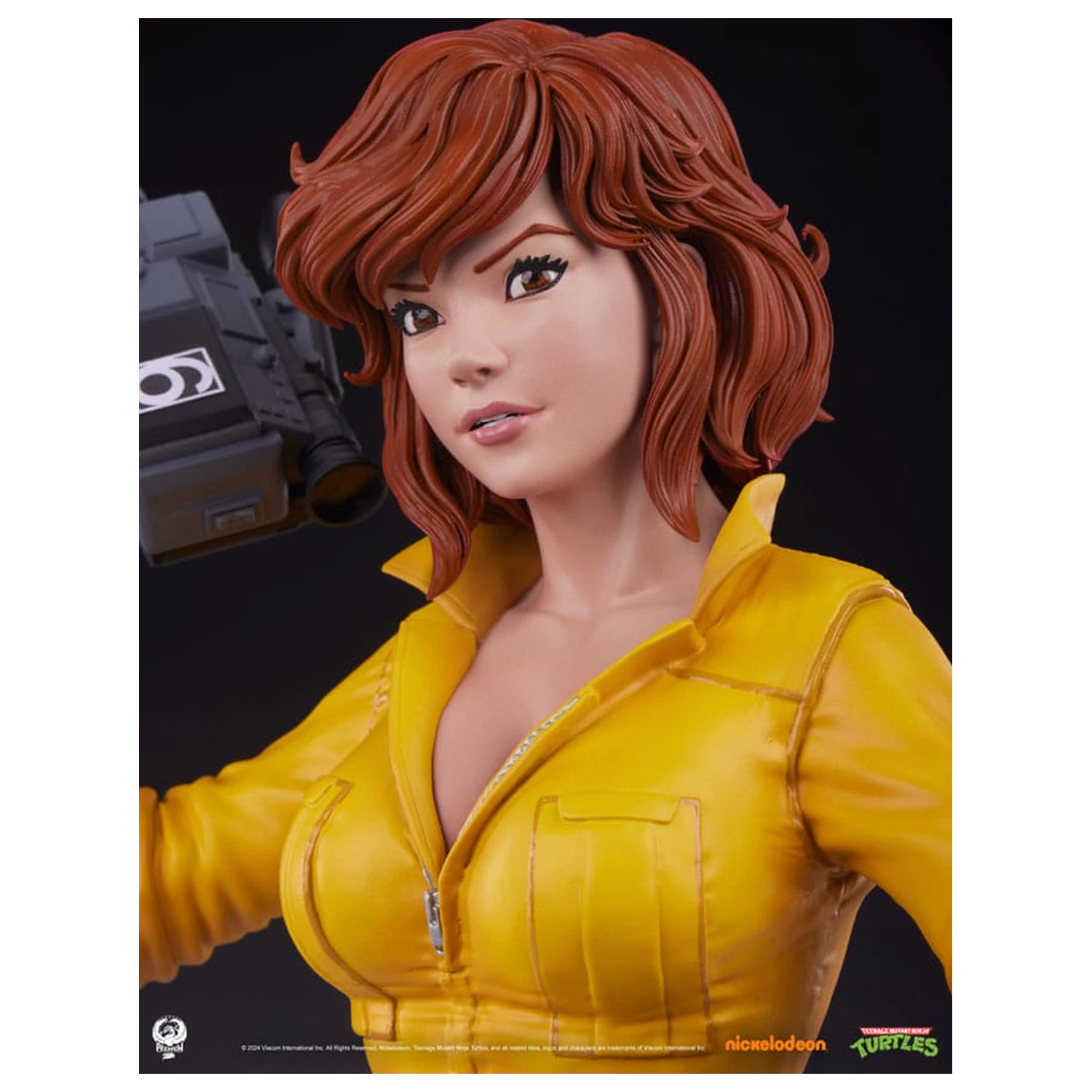 Teenage Mutant Ninja Turtles Premier Series Statue 1/4 April O'Neil 46 cm product photo