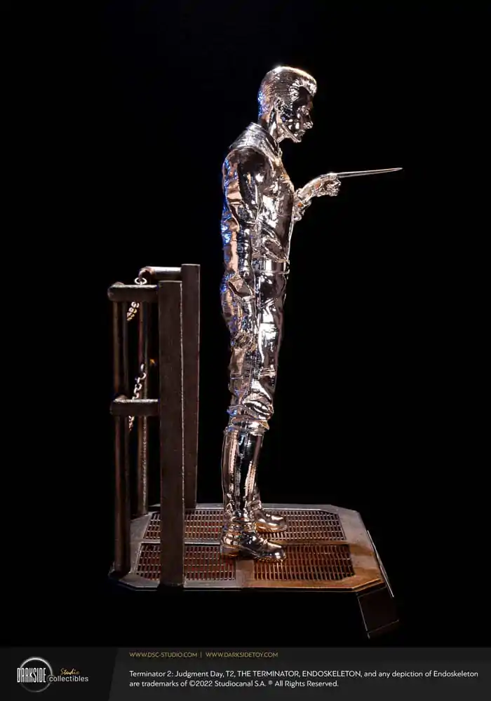 Terminator 2 Judgement Day Premium Statue 1/3 T-1000 Liquid Metal 30th Anniversary Edition 70 cm product photo