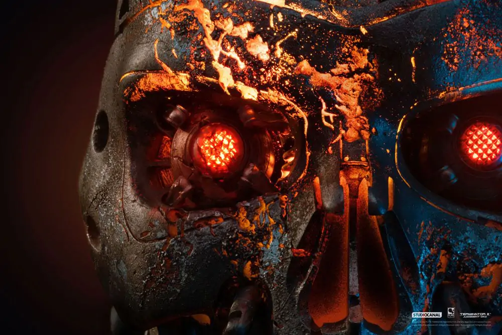 Terminator 2: Judgment Day Replica 1/1 T-800 Endoskeleton Mask Battle Damaged Version 46 cm product photo