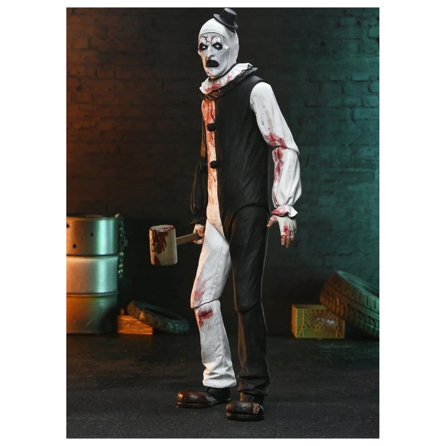 Terrifier 2 Ultimate Action Figure Art the Clown (Blood Splattered) 18 cm product photo
