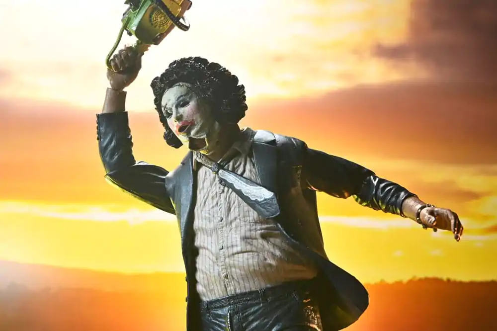 Texas Chainsaw Massacre Clothed Action Figure Ultimate Pretty Woman Leatherface 50th Anniversary 20 cm product photo