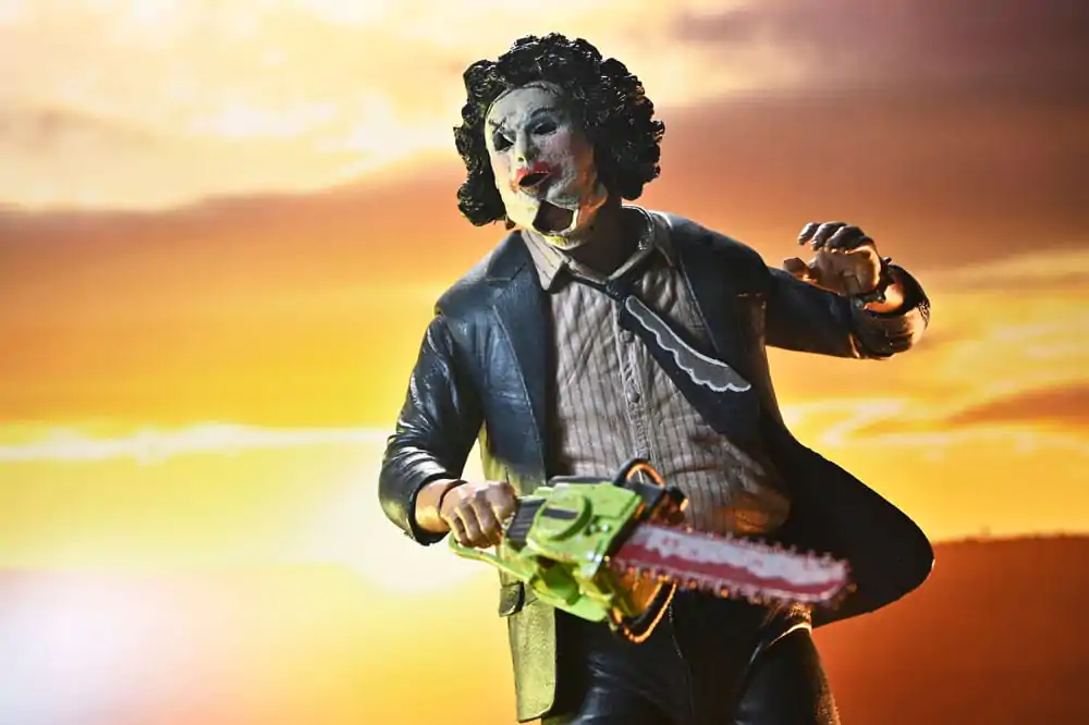 Texas Chainsaw Massacre Clothed Action Figure Ultimate Pretty Woman Leatherface 50th Anniversary 20 cm product photo