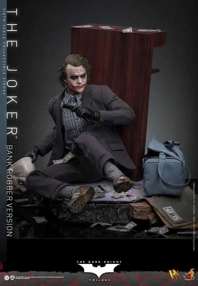 The Dark Knight DX Action Figure 1/6 The Joker (Bank Robber Version) 30 cm product photo