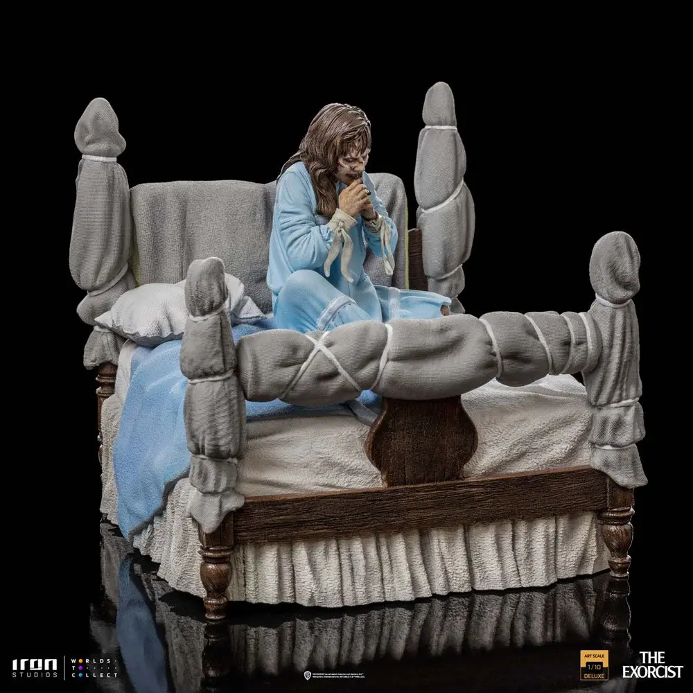The Exorcist Deluxe Art Scale Statue 1/10 Possessed Regan McNeil 14 cm product photo