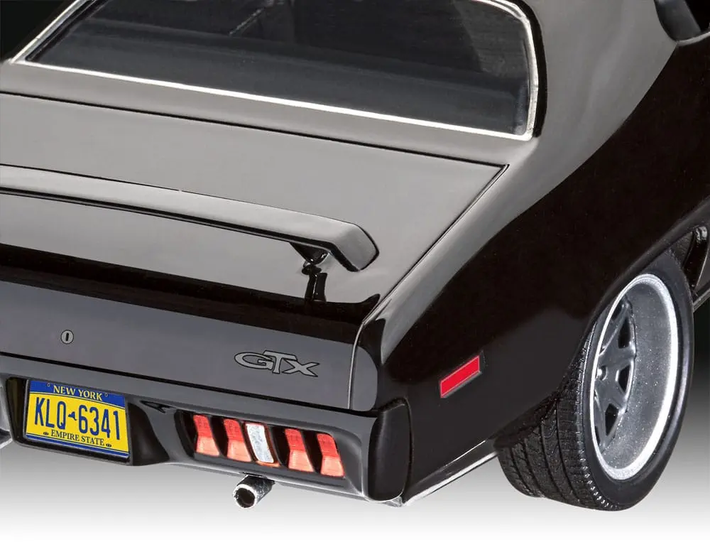 The Fast &amp; Furious Model Kit with basic accessories Dominic's 1971 Plymouth GTX product photo
