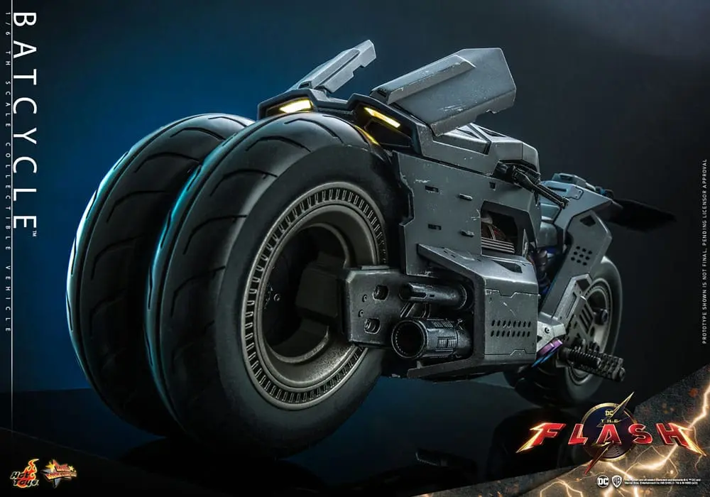 The Flash Movie Masterpiece Vehicle 1/6 Batcycle 56 cm product photo