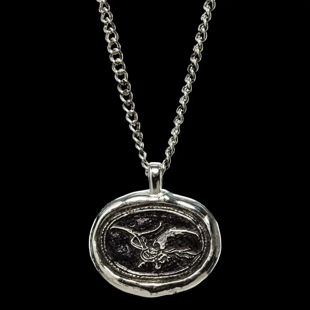 The Hobbit The Desolation of Smaug Pendant and Chain Smaug Wax Seal product photo