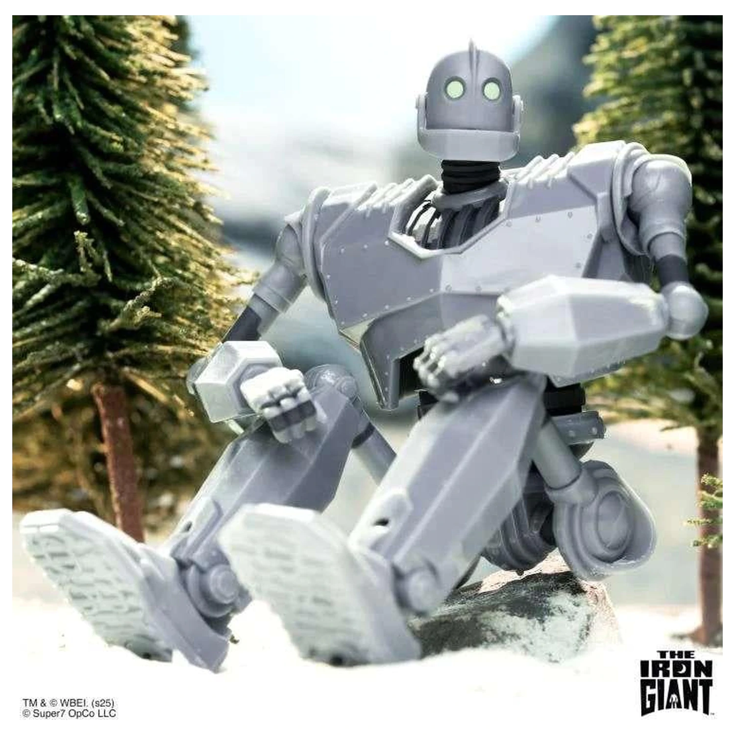 THE IRON GIANT The Iron Giant Figure Deluxe 18cm product photo