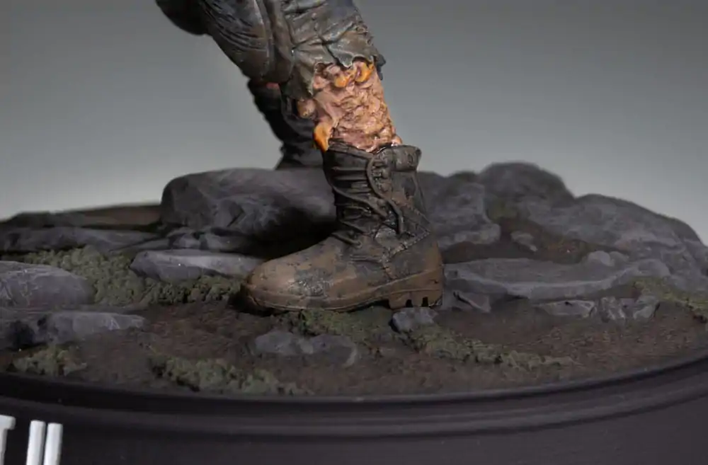 The Last of Us Part II PVC Statue Ellie with Bow 22 cm product photo