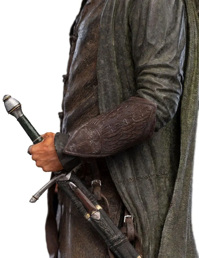 The Lord of the Rings Statue 1/6 Aragorn, Hunter of the Plains (Classic Series) 32 cm termékfotó