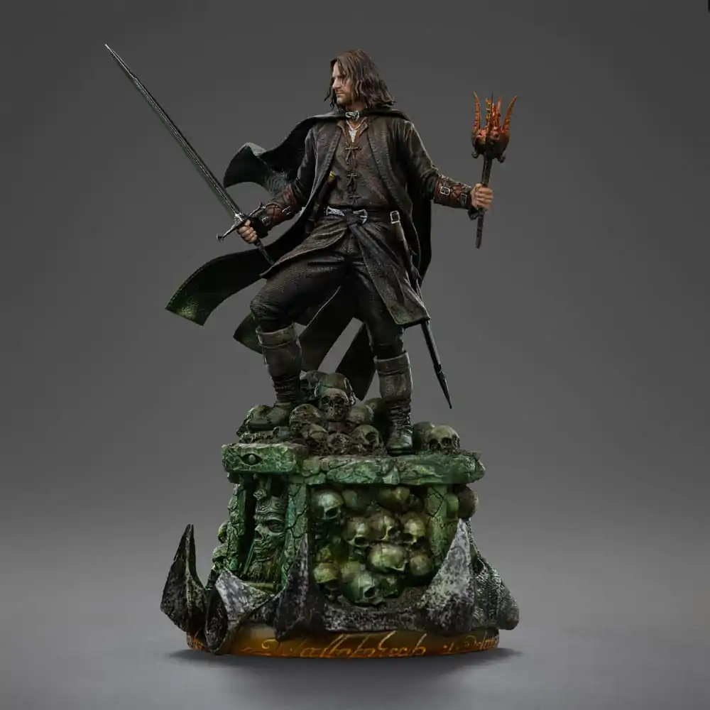 The Lord of the Rings Art Scale Statue 1/10 Aragorn Unleashed 31 cm product photo