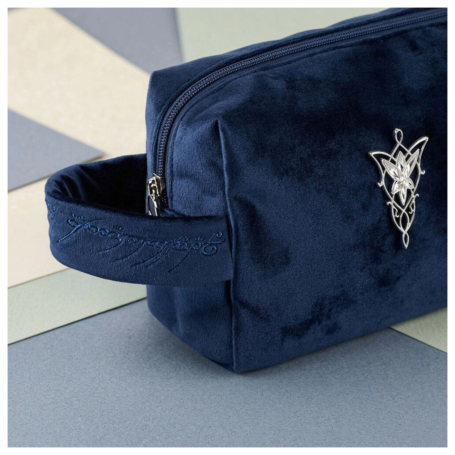 The Lord of The Rings Hobbit vanity case product photo