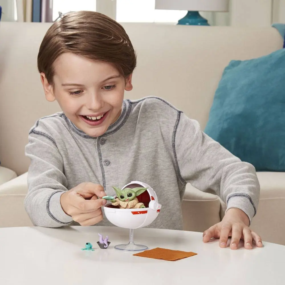 Star Wars Mandalorian Bounty Collection Figure Grogu's Hover-Pram Pack product photo