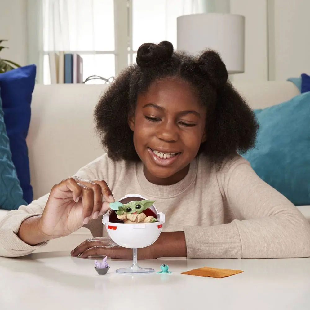 Star Wars Mandalorian Bounty Collection Figure Grogu's Hover-Pram Pack product photo