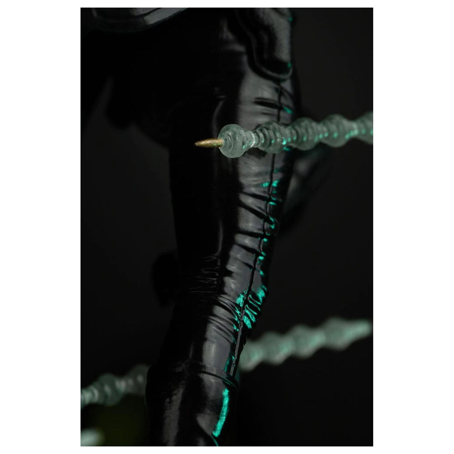 The Matrix Art Scale Statue 1/10 Trinity 22 cm           product photo