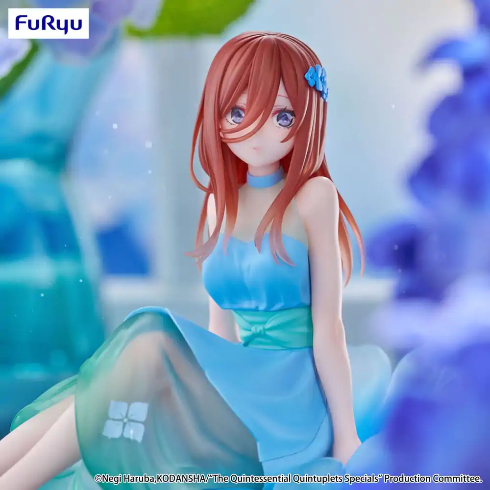 The Quintessential Quintuplets Specials Bloo-me! PVC Statue Nakano Miku 11 cm product photo