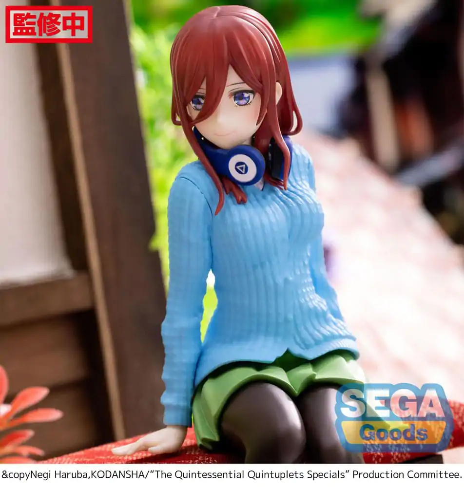 The Quintessential Quintuplets Specials PM Perching PVC Statue Miku Nakano 14 cm product photo