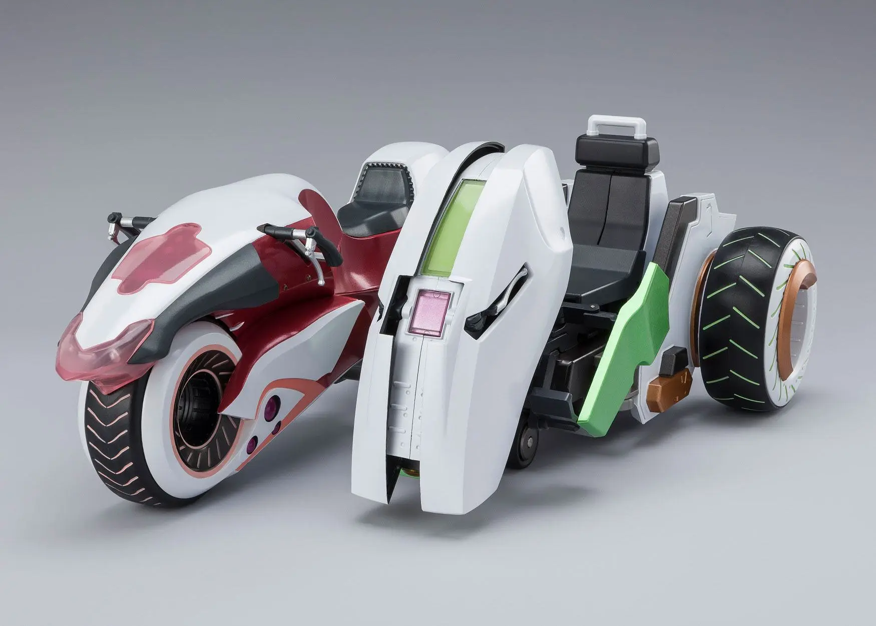 Tiger &amp; Bunny 2 S.H. Figuarts Action Figure Double Chaser &amp; Option Parts Set 24 cm product photo