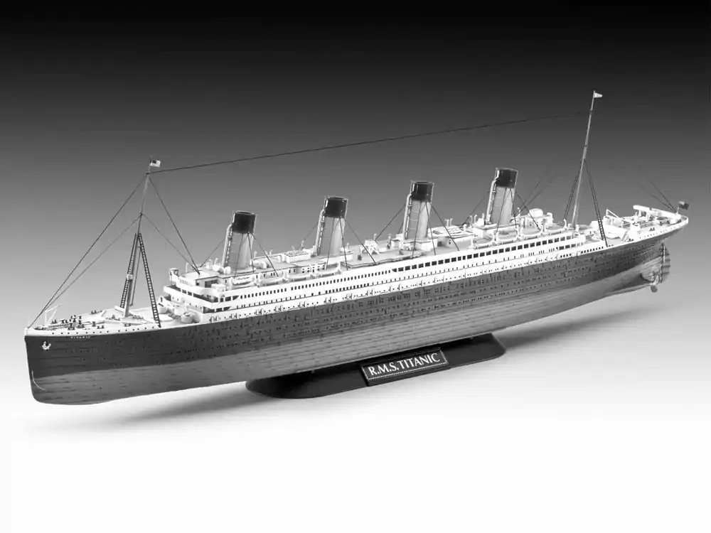 Titanic Model Kit Gift Set 1/700 + 1/1200 R.M.S. Titanic product photo
