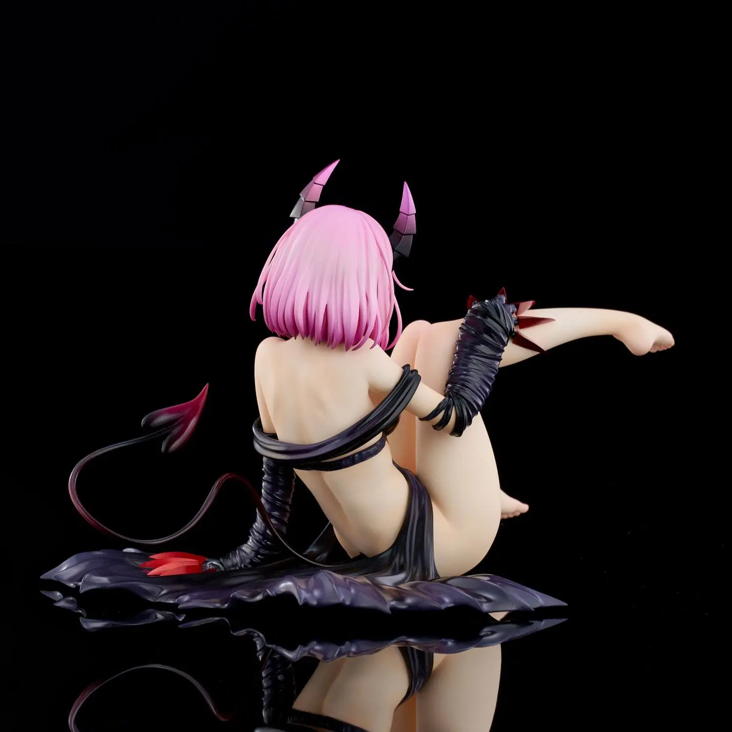 To Love-Ru Darkness PVC Statue 1/6 Momo Velia Deviluke Darkness Ver. 15 cm product photo