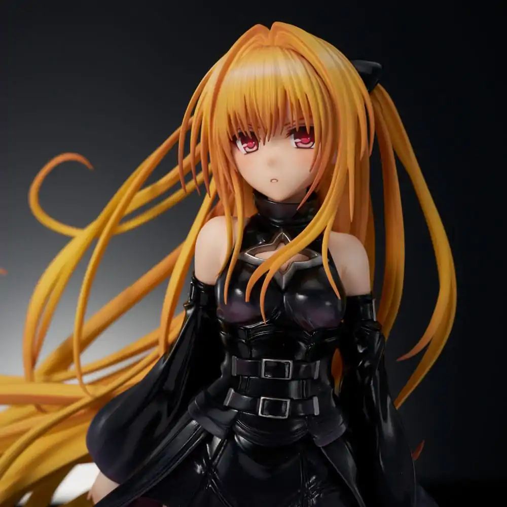 To Love-Ru Darkness PVC Statue 1/6 Golden Darkness Black Trance Version 20 cm product photo