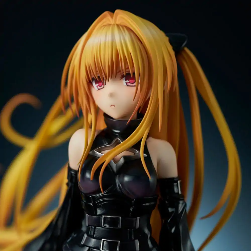 To Love-Ru Darkness PVC Statue 1/6 Golden Darkness Black Trance Version 20 cm product photo