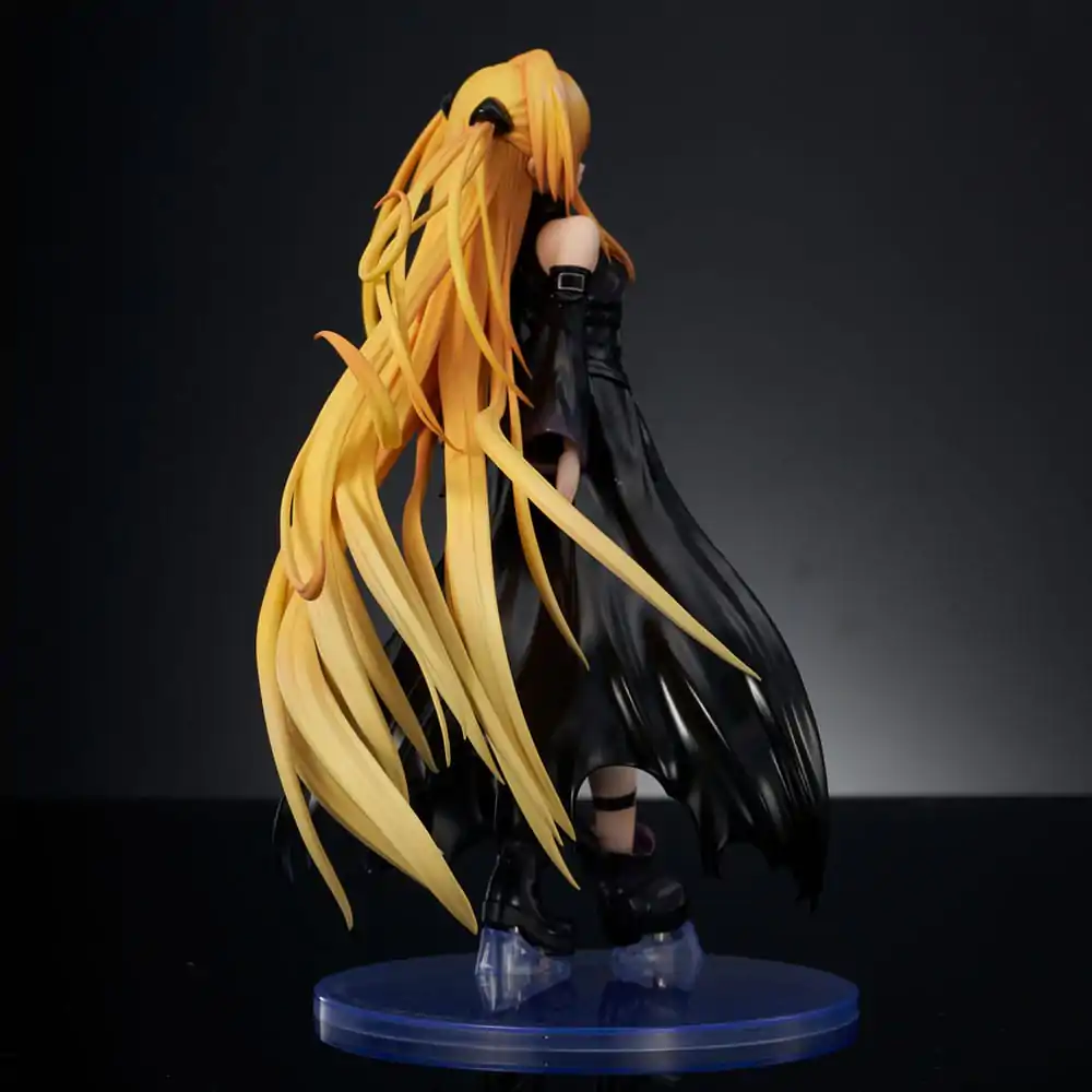 To Love-Ru Darkness PVC Statue 1/6 Golden Darkness Black Trance Version 20 cm product photo
