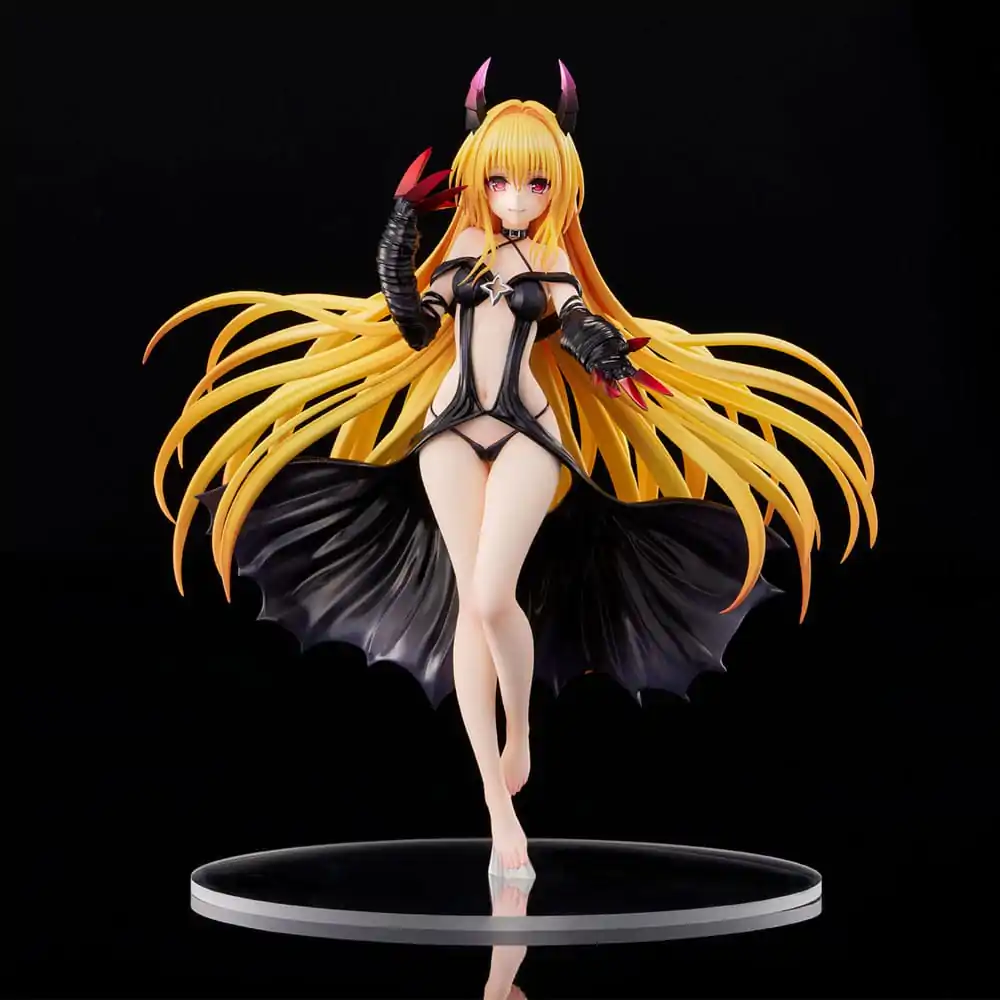 To Love-Ru Darkness PVC Statue 1/6 Golden Darkness Darkness Ver. 30 cm product photo