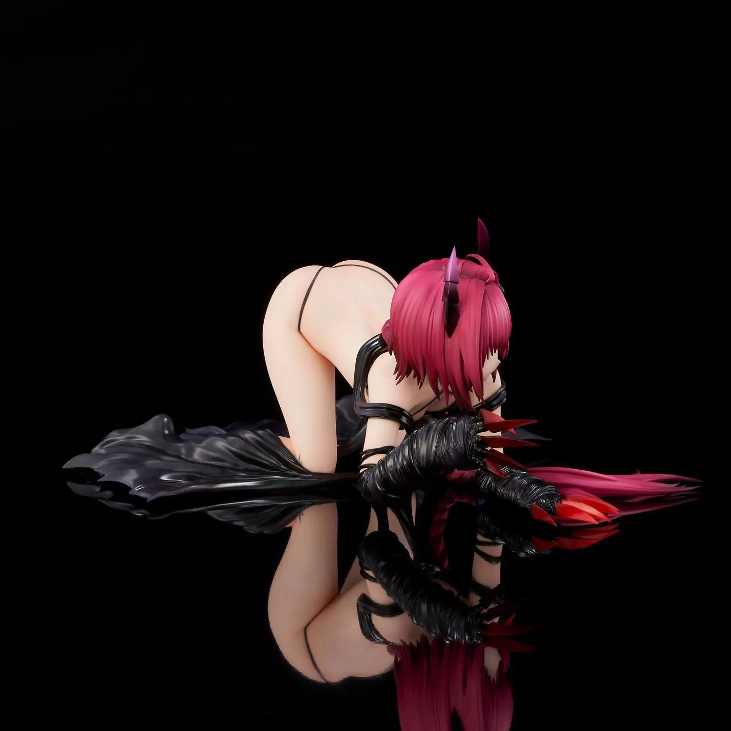 To Love-Ru Darkness PVC Statue 1/6 Mea Kurosaki Darkness Ver. 15 cm product photo
