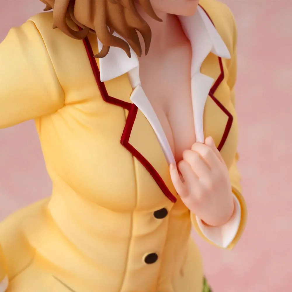 To Love-Ru Darkness PVC Statue 1/6 Momioka Risa Limited Version 23 cm product photo