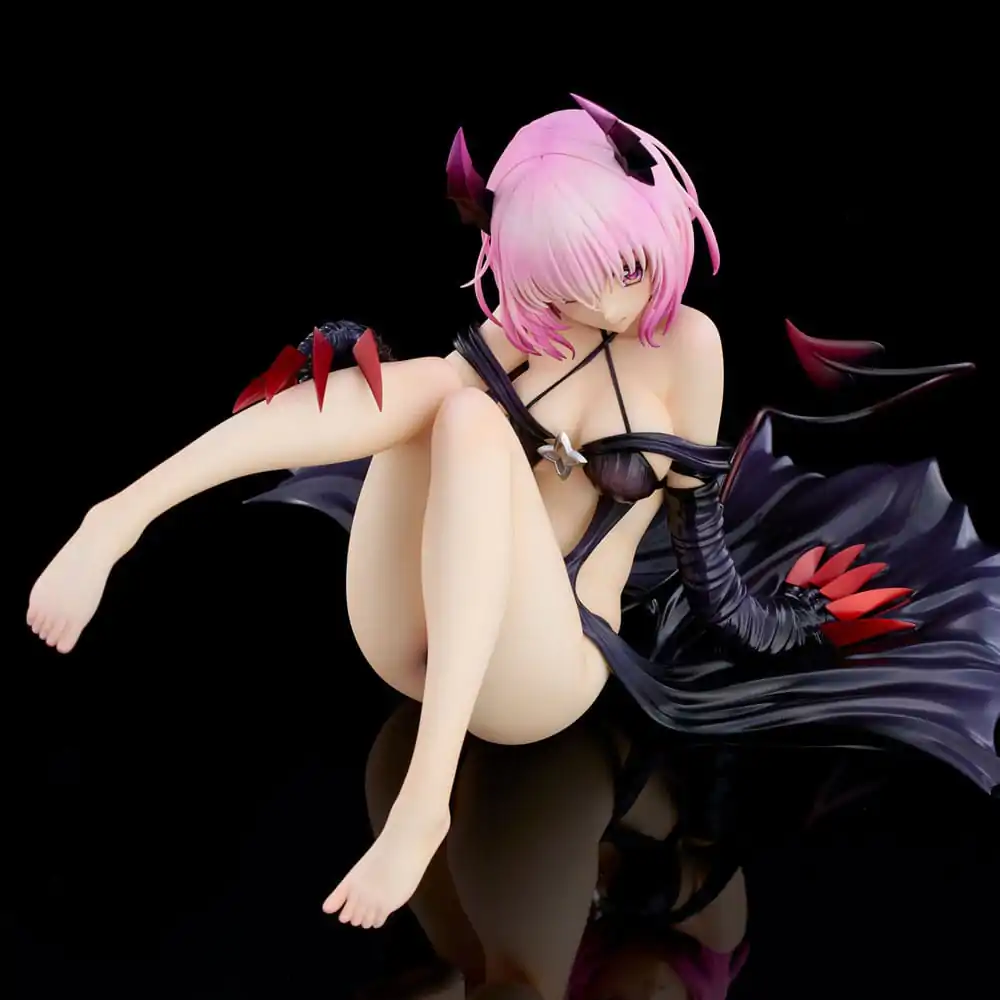 To Love-Ru Darkness PVC Statue 1/6 Momo Velia Deviluke Darkness Ver. Renewal Package Edition 15 cm product photo