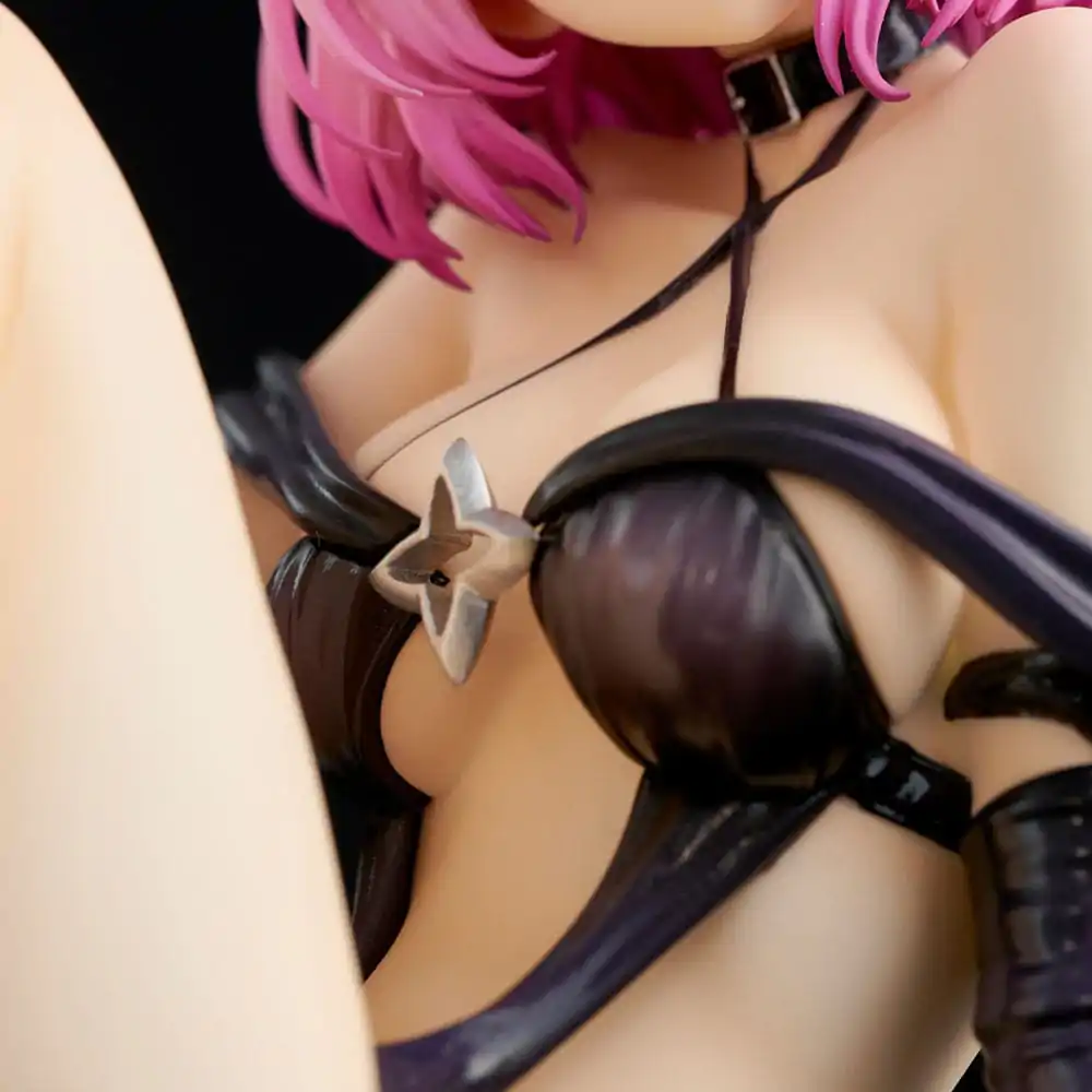 To Love-Ru Darkness PVC Statue 1/6 Momo Velia Deviluke Darkness Ver. Renewal Package Edition 15 cm product photo