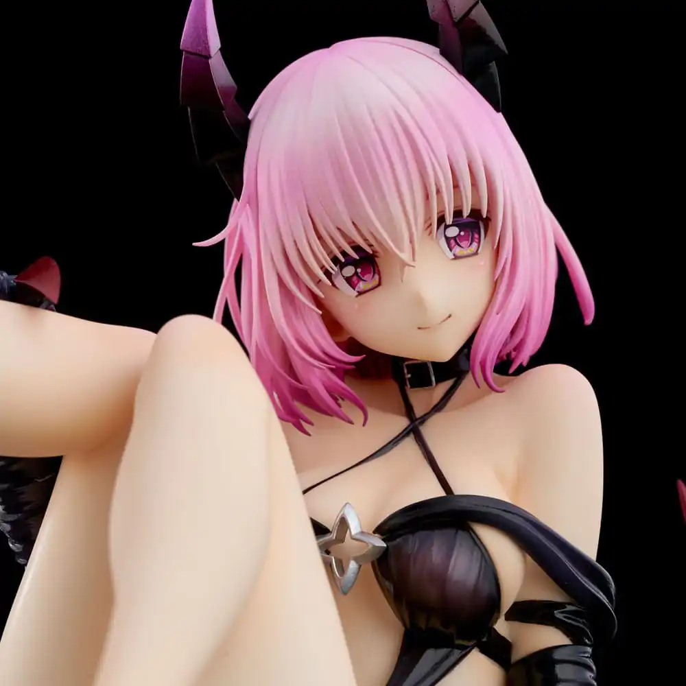 To Love-Ru Darkness PVC Statue 1/6 Momo Velia Deviluke Darkness Ver. Renewal Package Edition 15 cm product photo