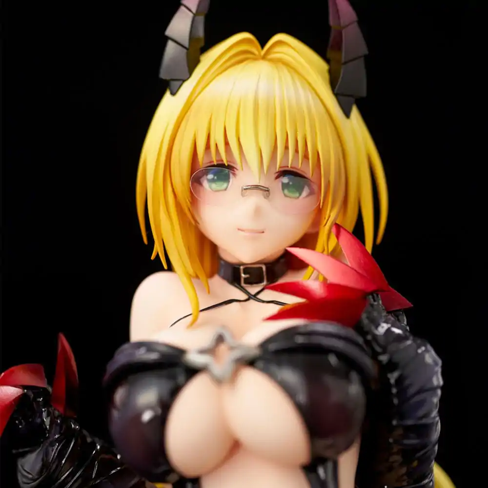 To Love-Ru Darkness PVC Statue 1/6 Tearju Lunatique Darkness Ver. Renewal Package Edition 17 cm product photo