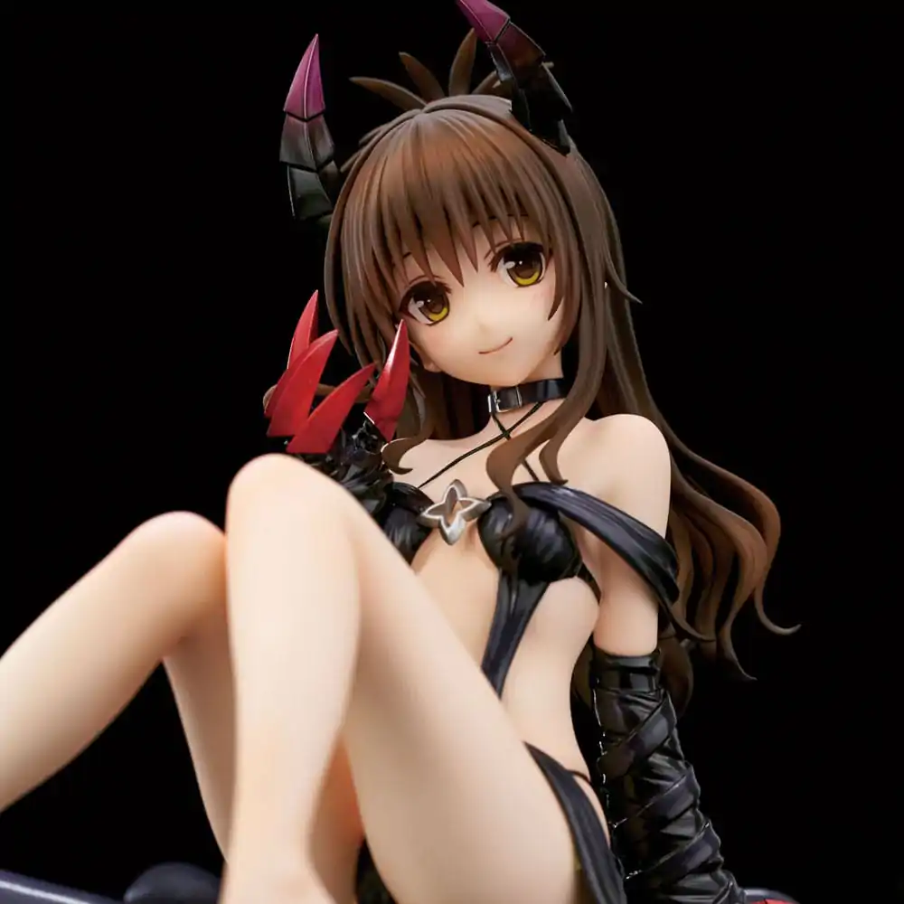 To Love-Ru Darkness PVC Statue 1/6 Yuuki Mikan Darkness Ver. Renewal Package Edition 15 cm product photo