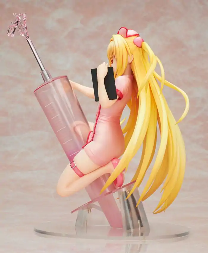 To Love-Ru Darkness Statue PVC 1/7 Golden Darkness Nurse Ver. 21 cm (re-run) termékfotó