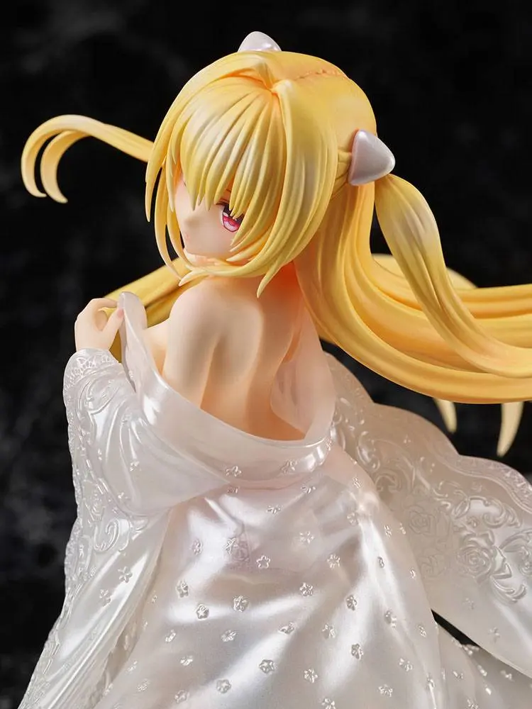 To Love-Ru Darkness PVC Statue 1/7 Golden Darkness - Shiromuku 23 cm product photo