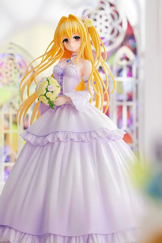 To Love-Ru Darkness PVC Statue 1/7 Golden Darkness Wedding Dress Ver. 23 cm termékfotó