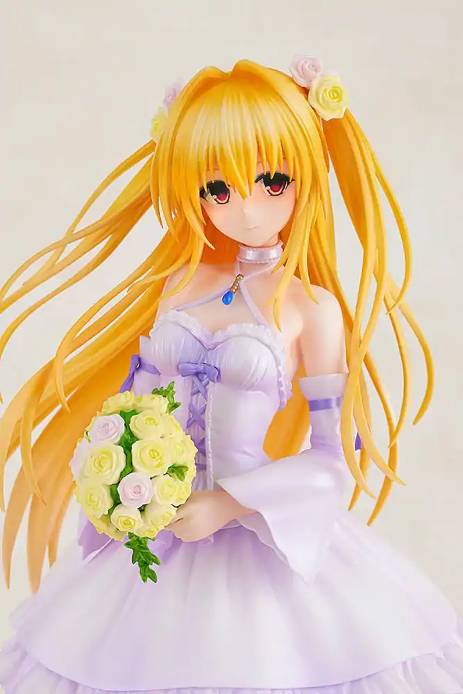 To Love-Ru Darkness PVC Statue 1/7 Golden Darkness Wedding Dress Ver. 23 cm termékfotó