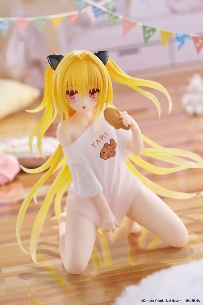 To Love-Ru Darkness PVC Statue Desktop Cute Figure Golden Darkness Roomwear Ver. 13 cm       product photo