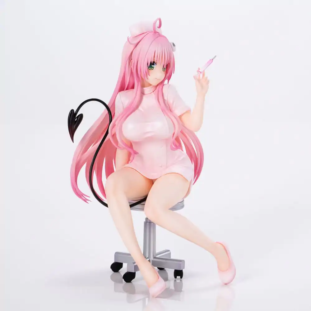 To Love-Ru Darkness Statue PVC Lara Satalin Deviluke Nurse Cos 26 cm termékfotó