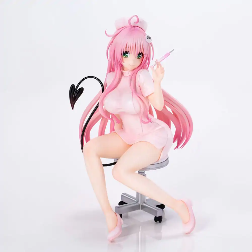 To Love-Ru Darkness Statue PVC Lara Satalin Deviluke Nurse Cos 26 cm termékfotó