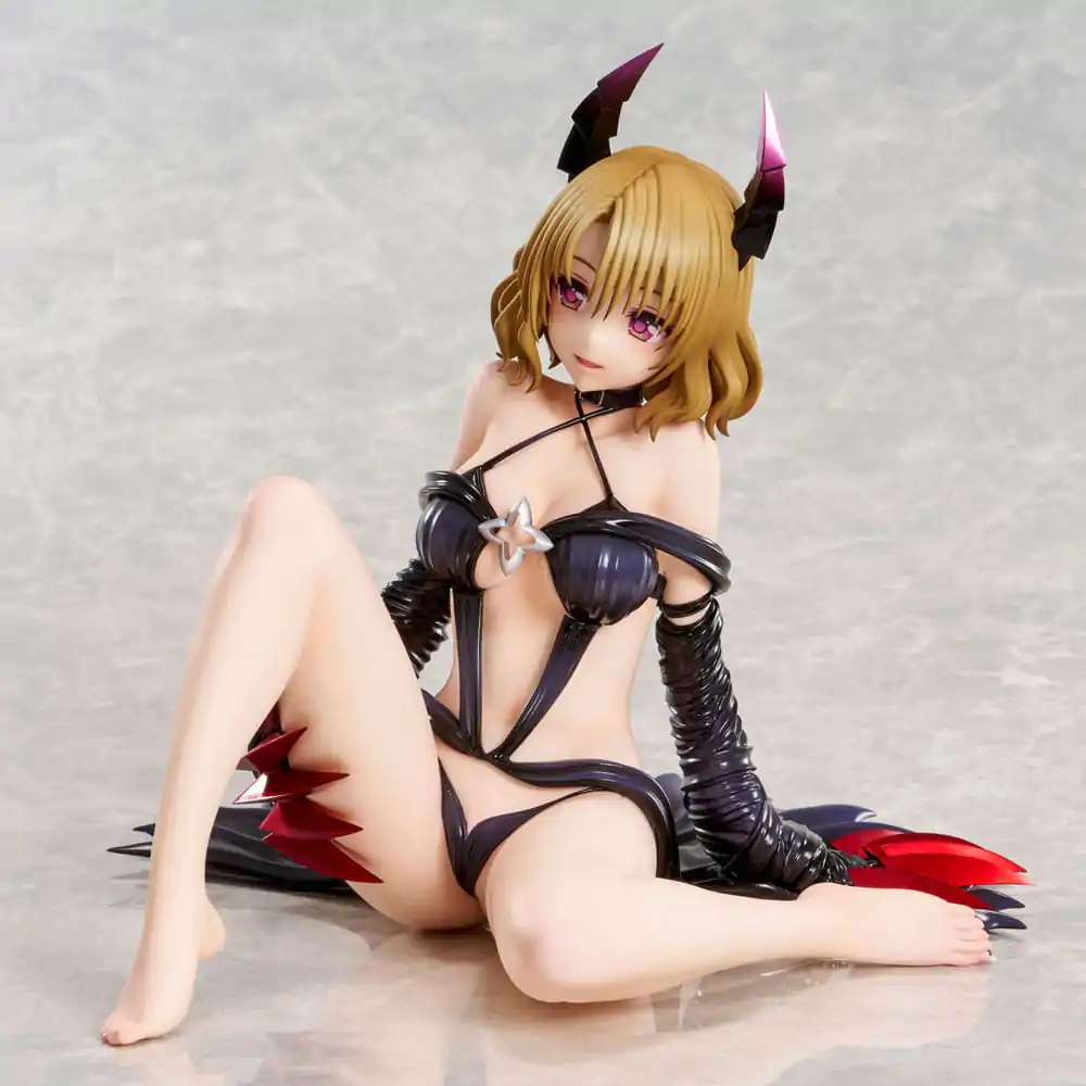 To Love-Ru Darkness Statue PVC Risa Momioka Darkness Ver. 15 cm termékfotó