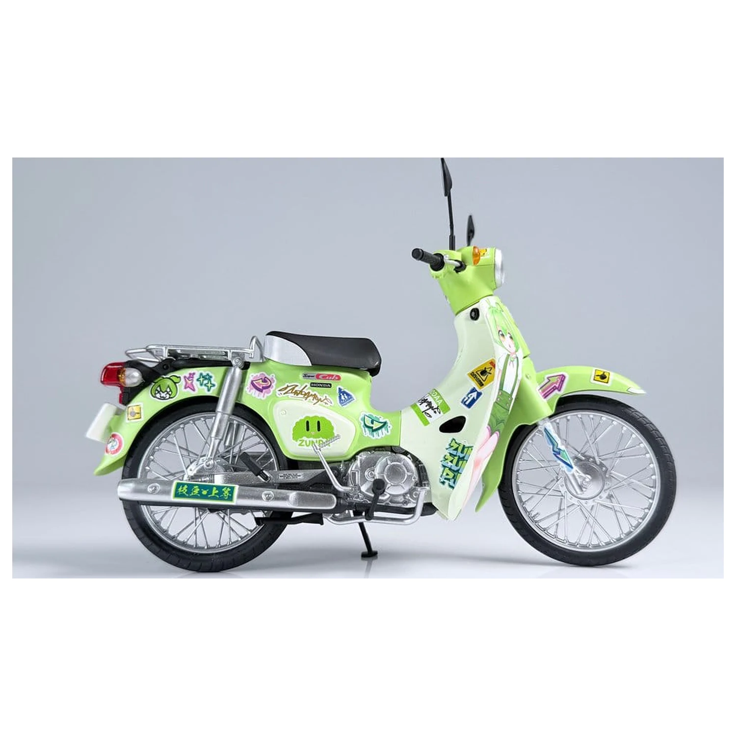Tohoku Zunko/Zundamon Project Plastic Model Kit 1/12 Honda Super Cub Zundamon Edition 11 cm product photo