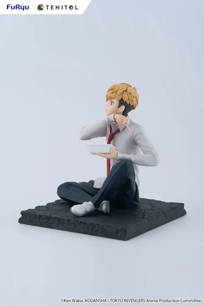 Tokyo Revengers PVC Statue Chifuyu Matsuno 21 cm termékfotó