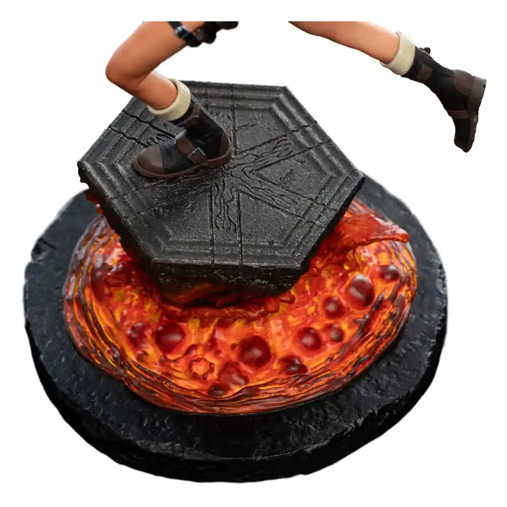 Tomb Raider Mini Statue Lara Croft: The Sanctuary of Flame 18 cm product photo